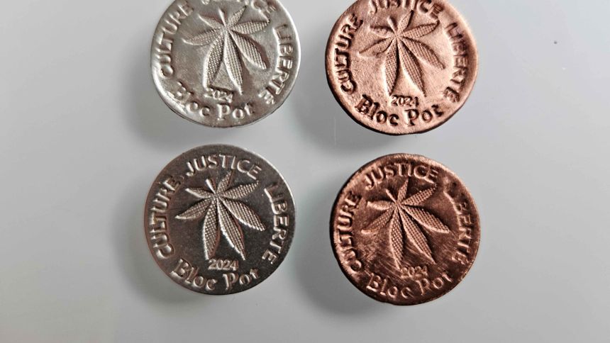 Piece du Bloc Pot cuivre et argent